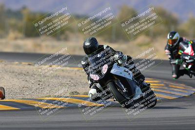 media/Dec-17-2022-SoCal Trackdays (Sat) [[224abd9271]]/Turn 7 Set 1 (1125am)/